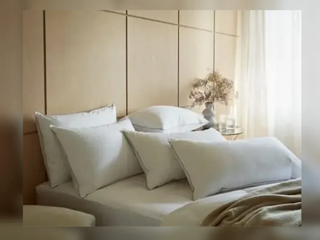 Pillow 900 g Siliconized Ball Fiber — Textile Project Supply